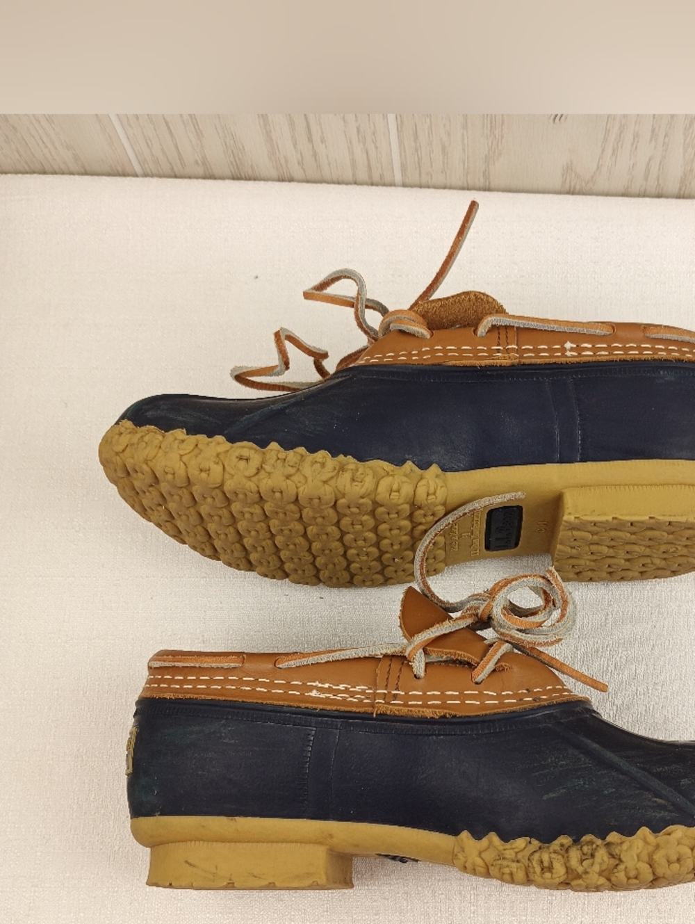 L.L. Bean tan leather &blue rubber low ankle gumshoe duck boot womens sz. 7M - Picture 3 of 15